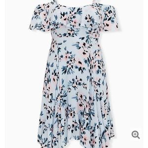 Torrid BLUE FLORAL COLD SHOULDER HANDKERCHIEF MINI